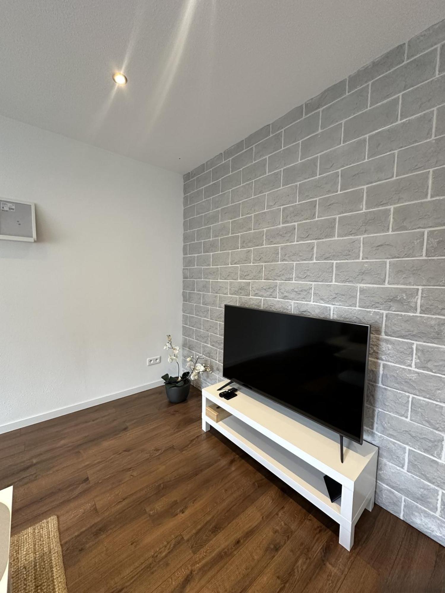 # Le 3 # Joli Appartement T3 Mulhouse Centre, Neuf, Calme Et Tout Equipe Luaran gambar
